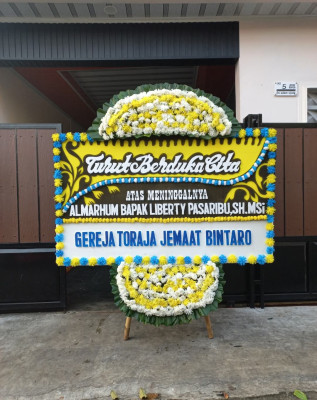 Papan Bunga Duka di Jujuhan Ilir