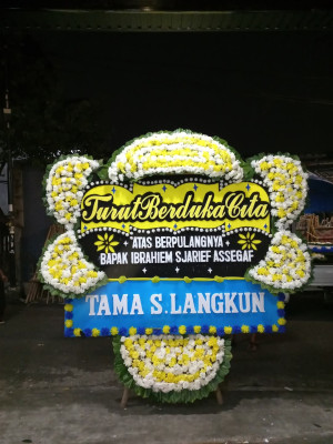 Papan Bunga Duka di Jujuhan Ilir
